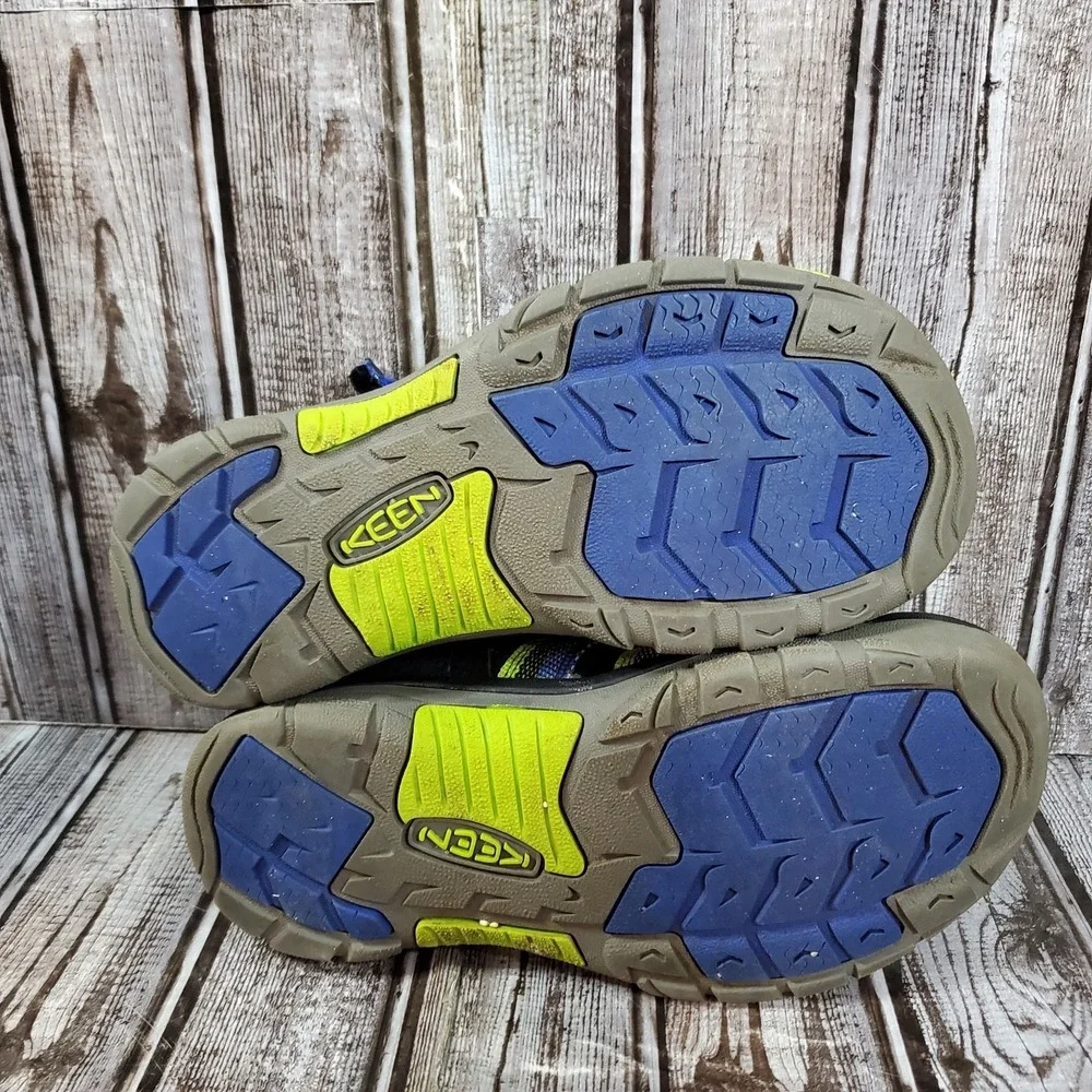 KEEN Youth Newport H2 Waterproof Sandals Black Blue Green Hiking 1014265 Size 4